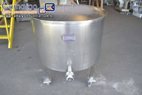 Tanque reservat�rio inox Mirainox 240 litros