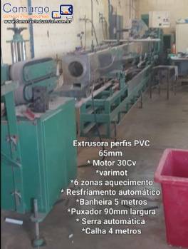 Extrusora para perfil em PVC com rosca de 65 mm Miotto