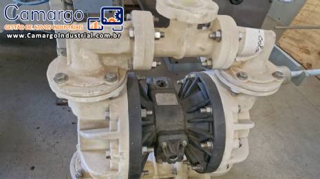 Bomba pneum�tica de duplo diafragma SANDPIPER