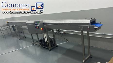 Cobrideira e t�nel de resfriamento de chocolate coberturas AGUIATECH