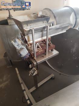 Linha de batata frita palha, extra fina e ondulada por batelada até 1000 kg por hora Incalfer NHS SAIDTEC Linha de batata frita palha, extra fina e ondulada por batelada até 1000 kg por hora Incalfer NHS SAIDTEC